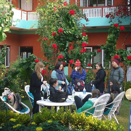 New Pokhara Lodge - Pokhara Lakeside Exterior photo