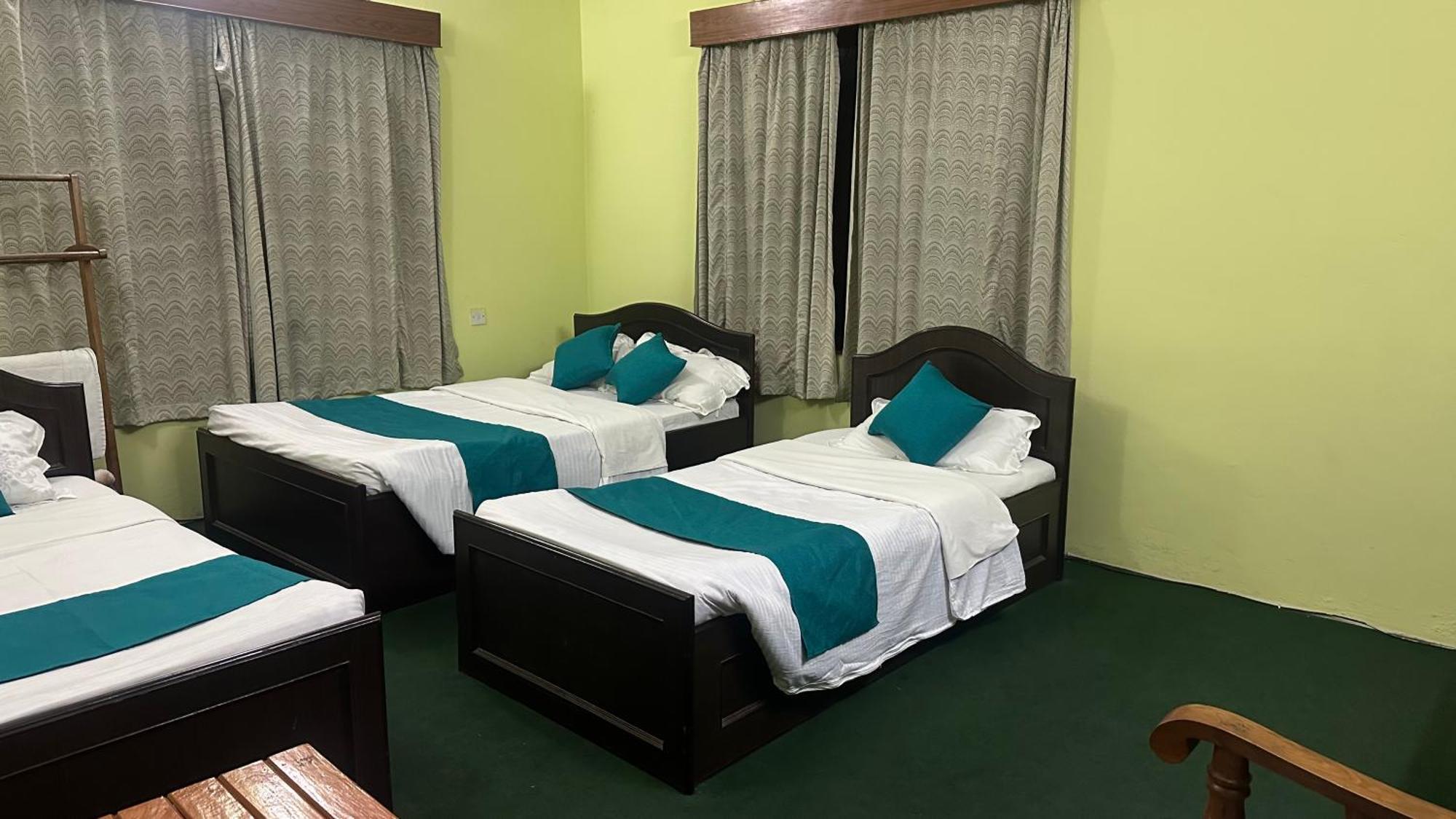 New Pokhara Lodge - Pokhara Lakeside Exterior photo