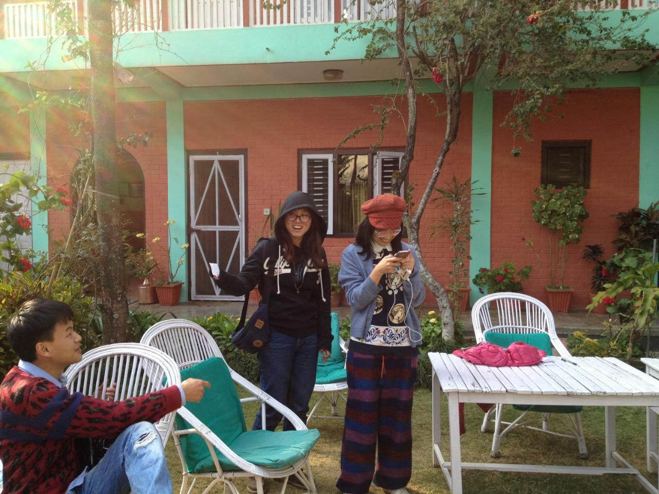 New Pokhara Lodge - Pokhara Lakeside Exterior photo