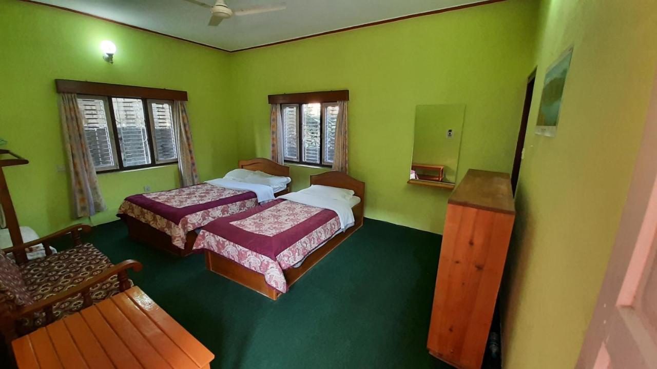 New Pokhara Lodge - Pokhara Lakeside Exterior photo
